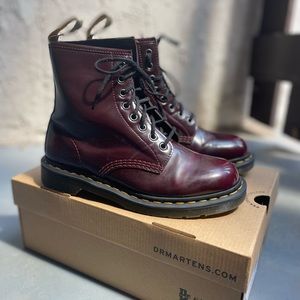 Vegan 1460’s Oxford